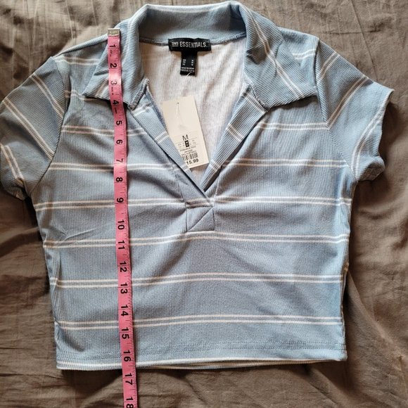 Med SWS Essentials Striped Crop Top - Picture 8 of 8